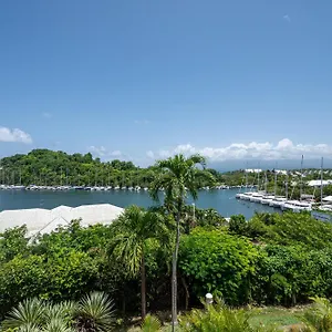 Appartement Studio, Piscine Et Vue A La Marina, Le Gosier (Grande-Terre)